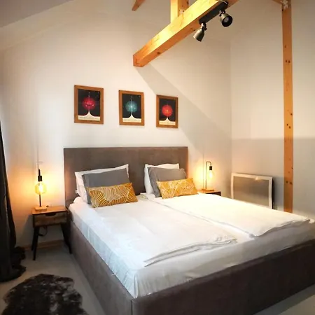 Appartement Modern And Spacious 3-bedroom Entire House