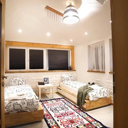 Appartement Modern And Spacious 3-bedroom Entire House Sofia