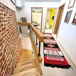 Modern And Spacious 3-bedroom Entire House *