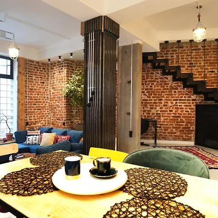 Modern And Spacious 3-bedroom Entire House Apartamento *