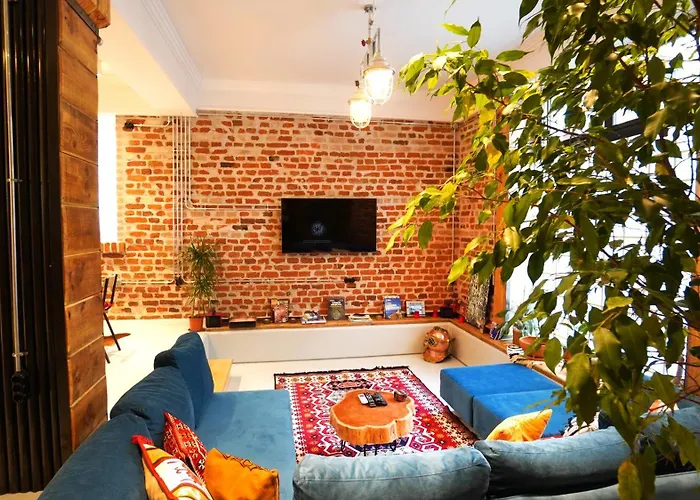 Modern And Spacious 3-bedroom Entire House ソフィア