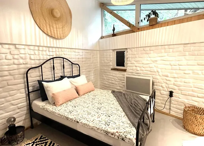 Modern And Spacious 3-bedroom Entire House